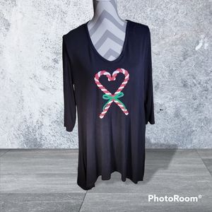 Womans Anthony Richards Candy Cane Christmas Tshirt with longer sides Size Large